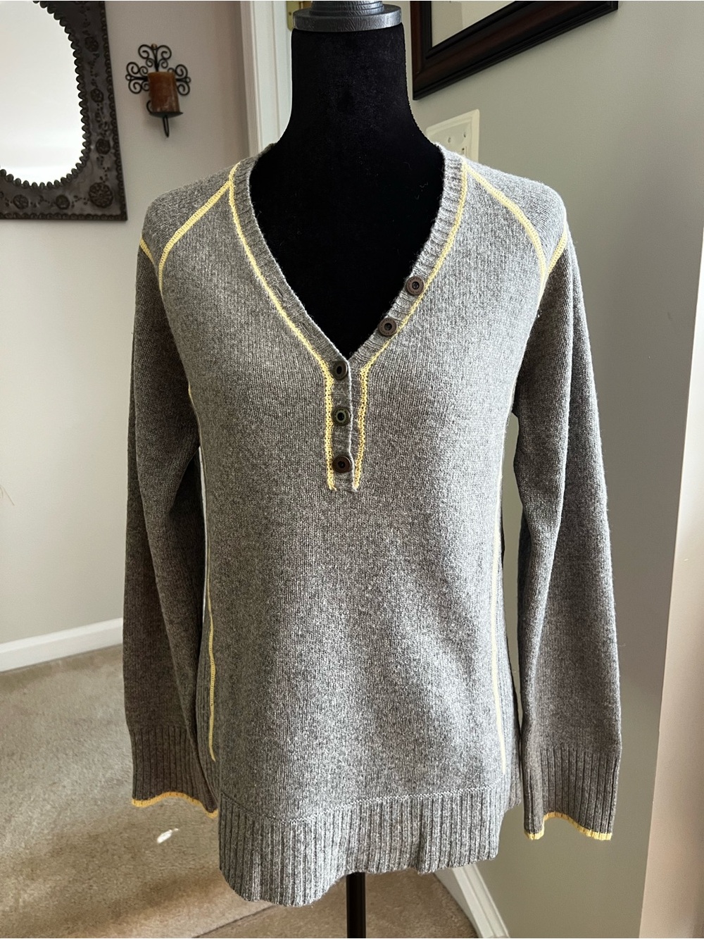 Eastern Mountain Sports EMS Lambswool Henley Sweater Women’s L Gray Yellow
